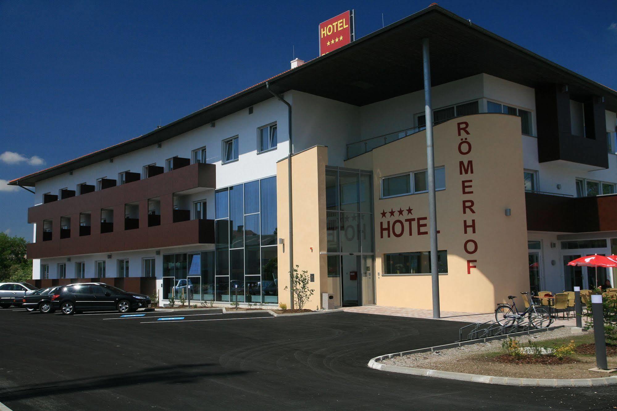 Hotel Roemerhof Tulln An Der Donau Exterior photo